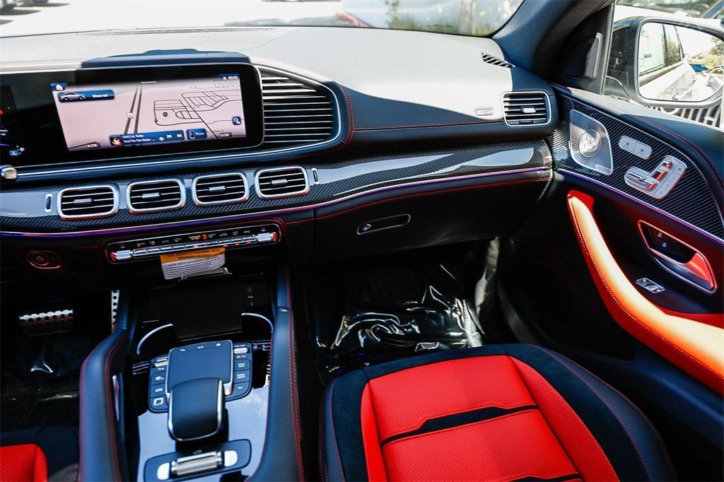 new 2025 Mercedes-Benz AMG GLE 53 car, priced at $98,285