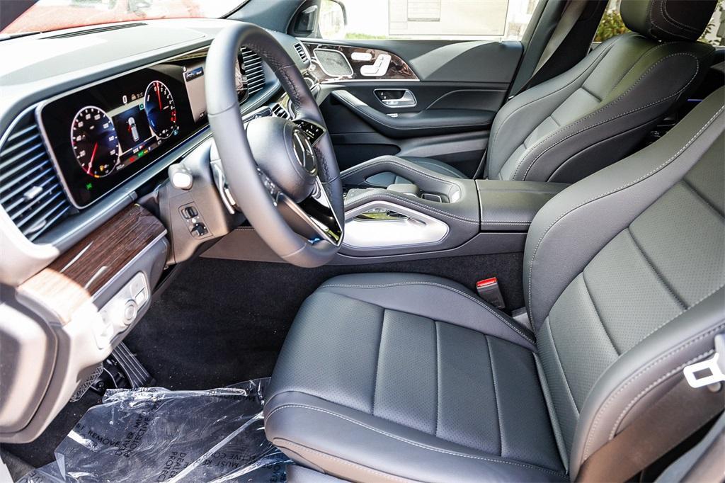 new 2025 Mercedes-Benz GLE 450e car, priced at $77,340