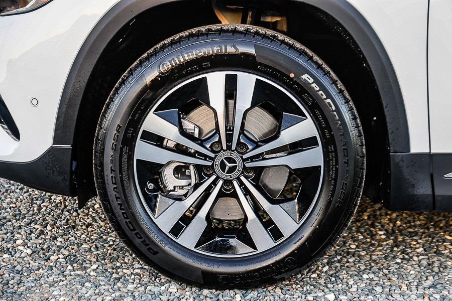 new 2026 Mercedes-Benz GLA 250 car, priced at $47,345