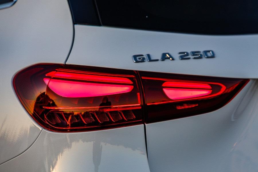 new 2026 Mercedes-Benz GLA 250 car, priced at $47,345