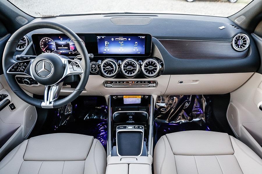 new 2026 Mercedes-Benz GLA 250 car, priced at $47,345