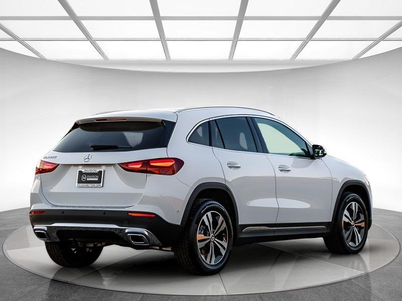 new 2026 Mercedes-Benz GLA 250 car, priced at $47,345