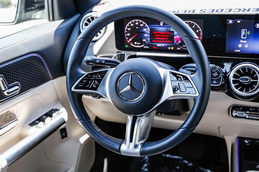 used 2025 Mercedes-Benz GLA 250 car, priced at $35,190