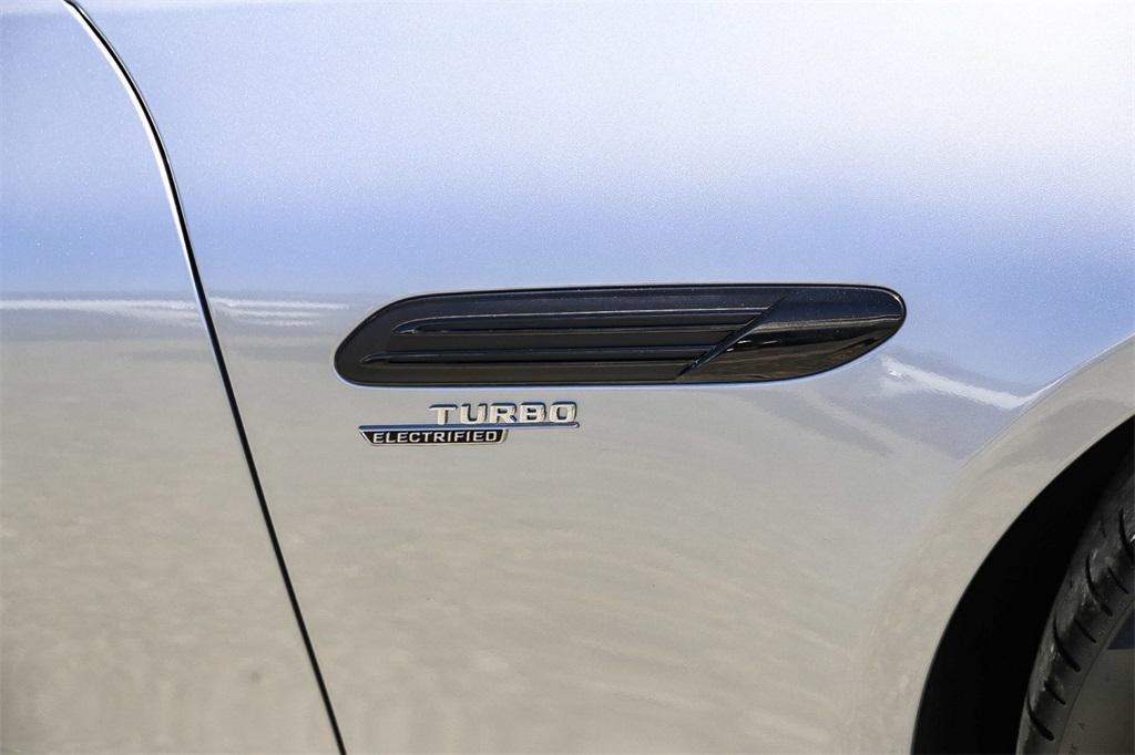 new 2024 Mercedes-Benz AMG SL 43 car, priced at $116,585