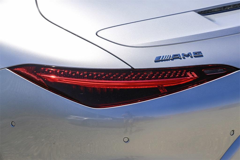 new 2024 Mercedes-Benz AMG SL 43 car, priced at $116,585