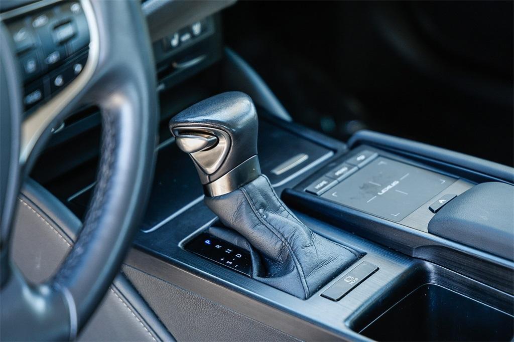 used 2022 Lexus ES 350 car, priced at $31,244