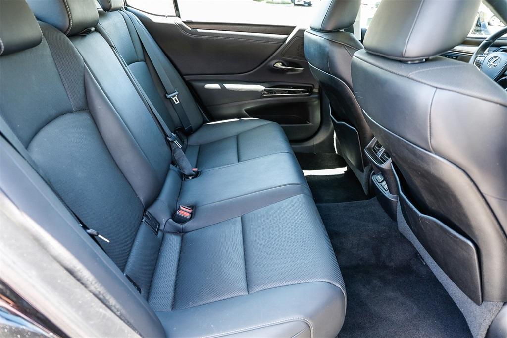 used 2022 Lexus ES 350 car, priced at $31,244