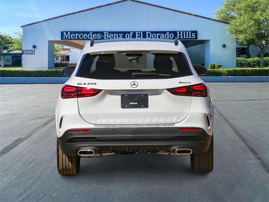 new 2025 Mercedes-Benz GLA 250 car, priced at $50,950