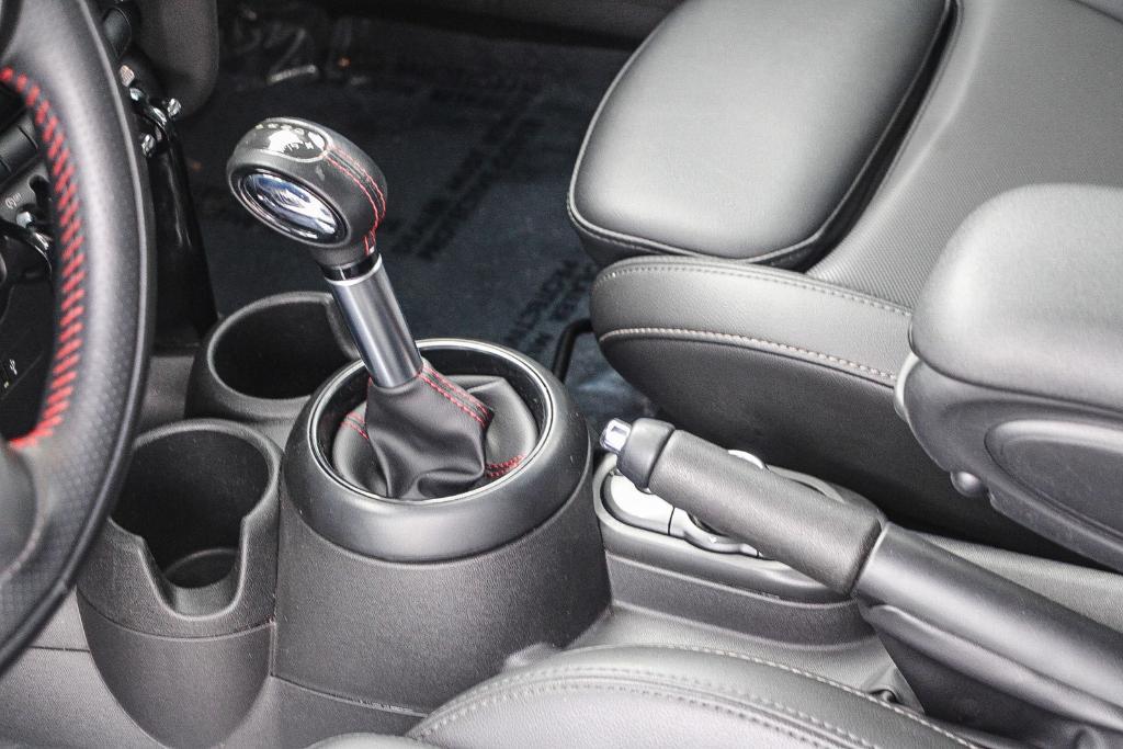 used 2019 MINI Hardtop car, priced at $18,995