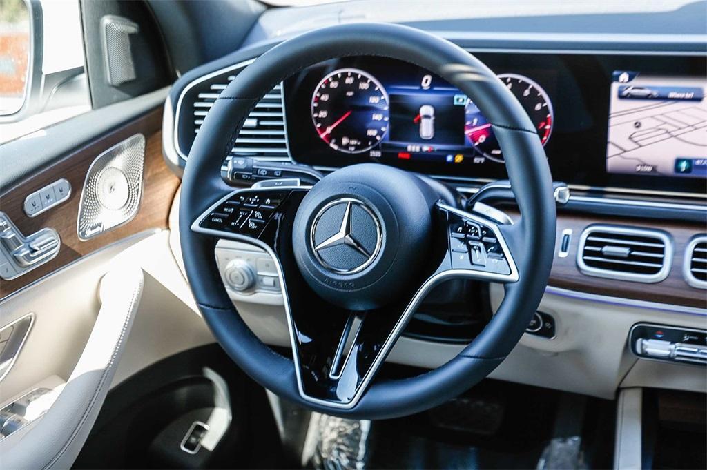 new 2026 Mercedes-Benz GLE 580 car, priced at $91,455