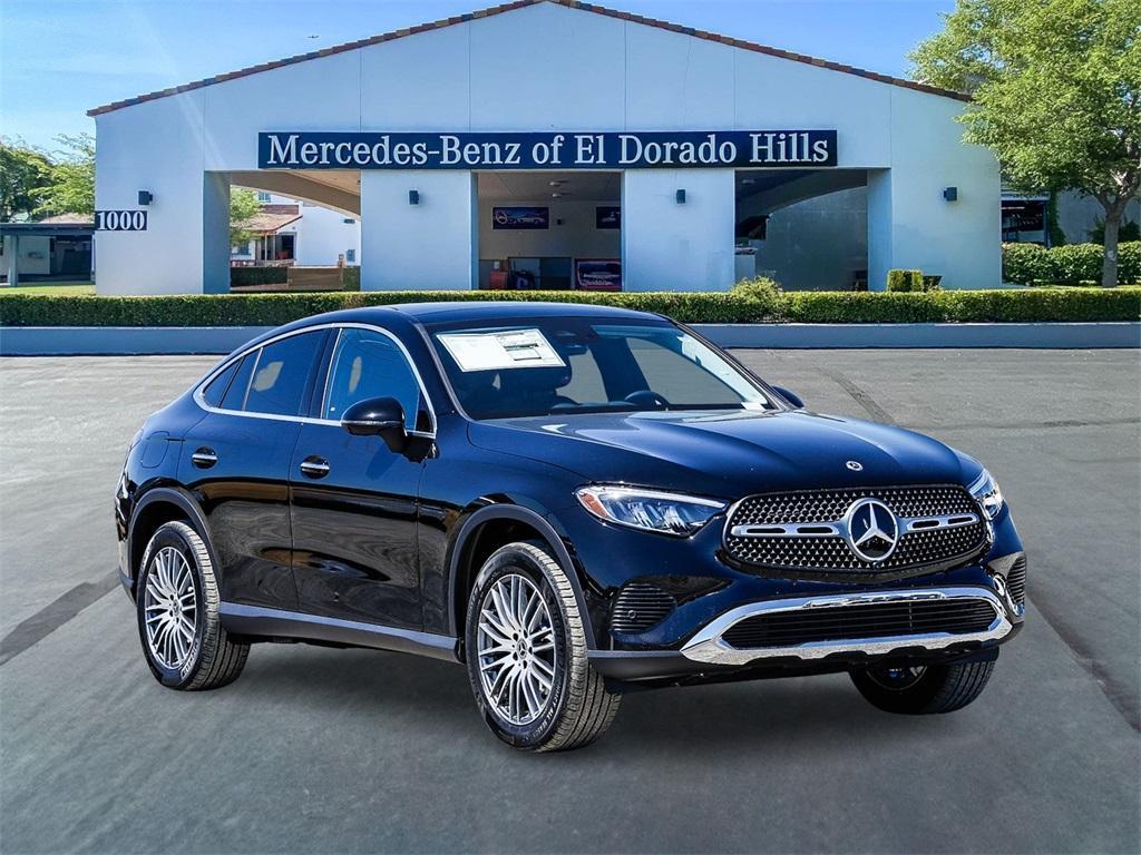 new 2025 Mercedes-Benz GLC 300 car, priced at $60,935