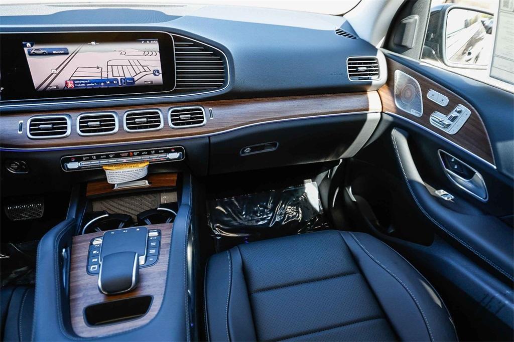 new 2026 Mercedes-Benz GLE 450 car, priced at $80,495