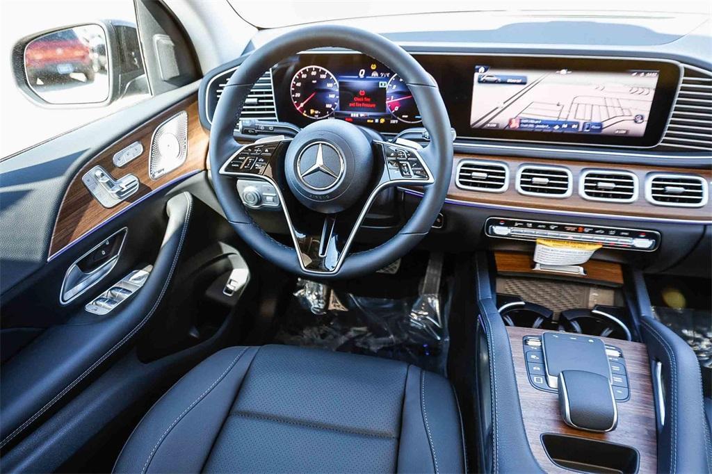 new 2026 Mercedes-Benz GLE 450 car, priced at $80,495