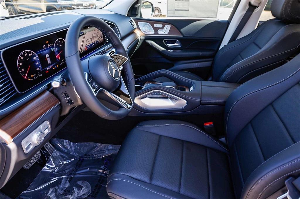 new 2026 Mercedes-Benz GLE 450 car, priced at $80,495