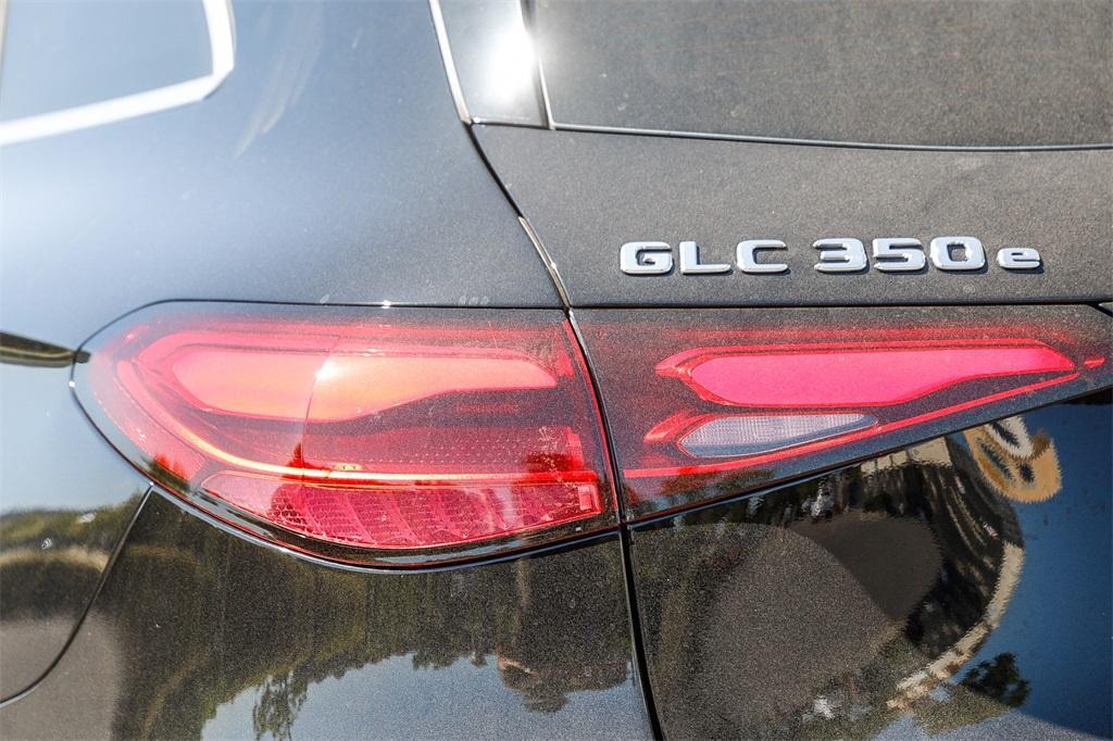 new 2025 Mercedes-Benz GLC 350e car, priced at $62,205