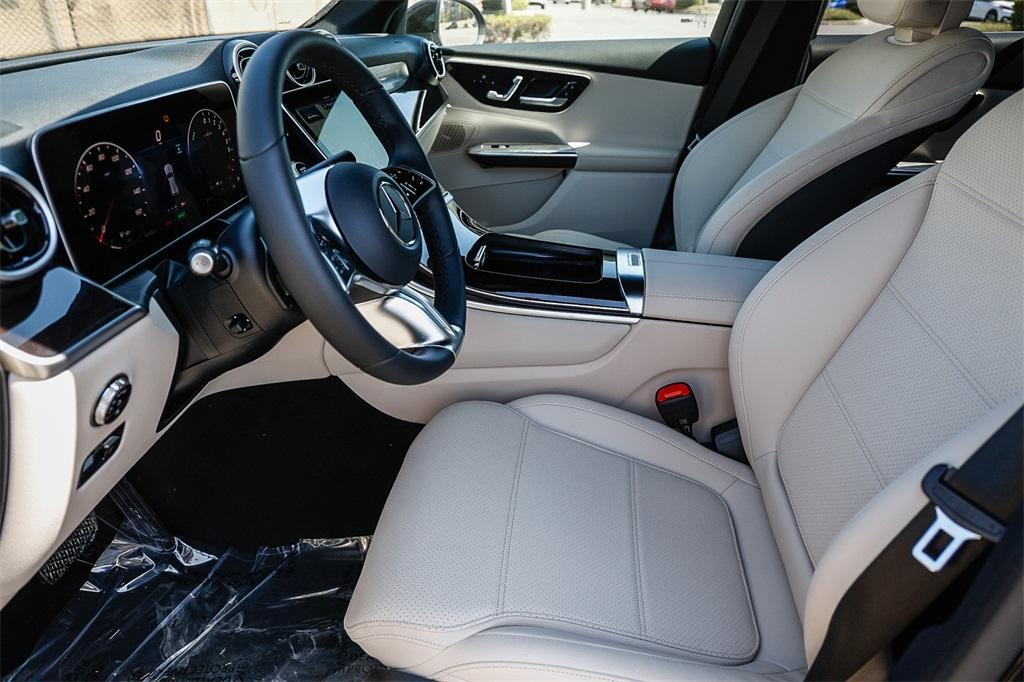 new 2025 Mercedes-Benz GLC 350e car, priced at $62,205
