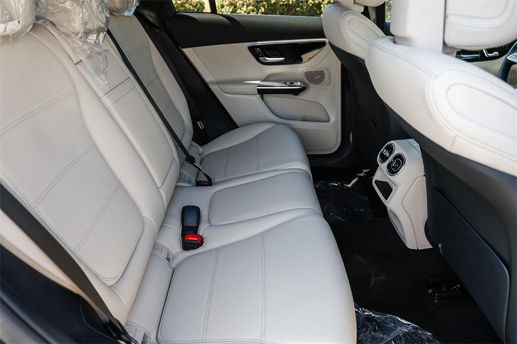 new 2025 Mercedes-Benz GLC 350e car, priced at $62,205