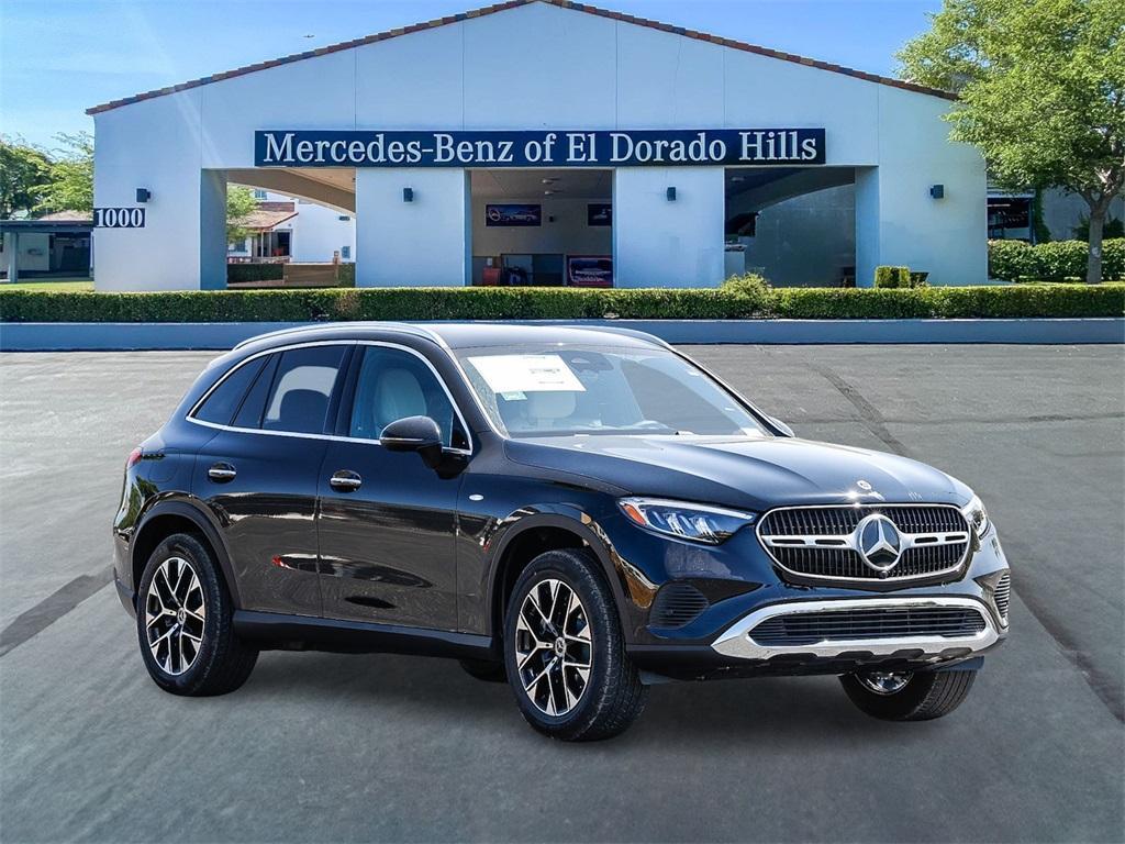 new 2025 Mercedes-Benz GLC 350e car, priced at $62,205
