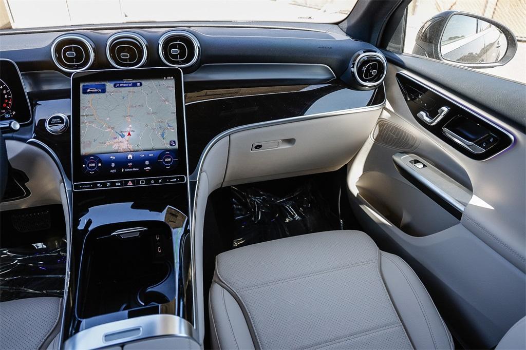 new 2025 Mercedes-Benz GLC 350e car, priced at $62,205