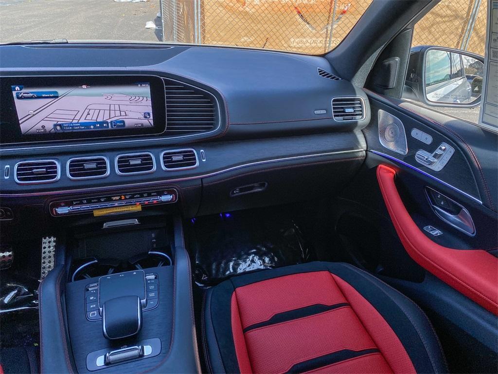new 2025 Mercedes-Benz AMG GLE 53 car, priced at $93,995