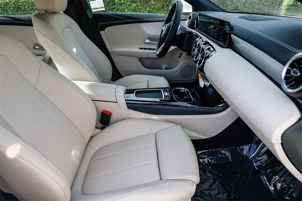 new 2025 Mercedes-Benz CLA 250 car, priced at $43,500