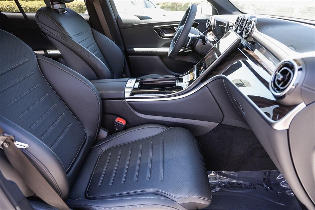 new 2025 Mercedes-Benz GLC 350e car, priced at $67,355