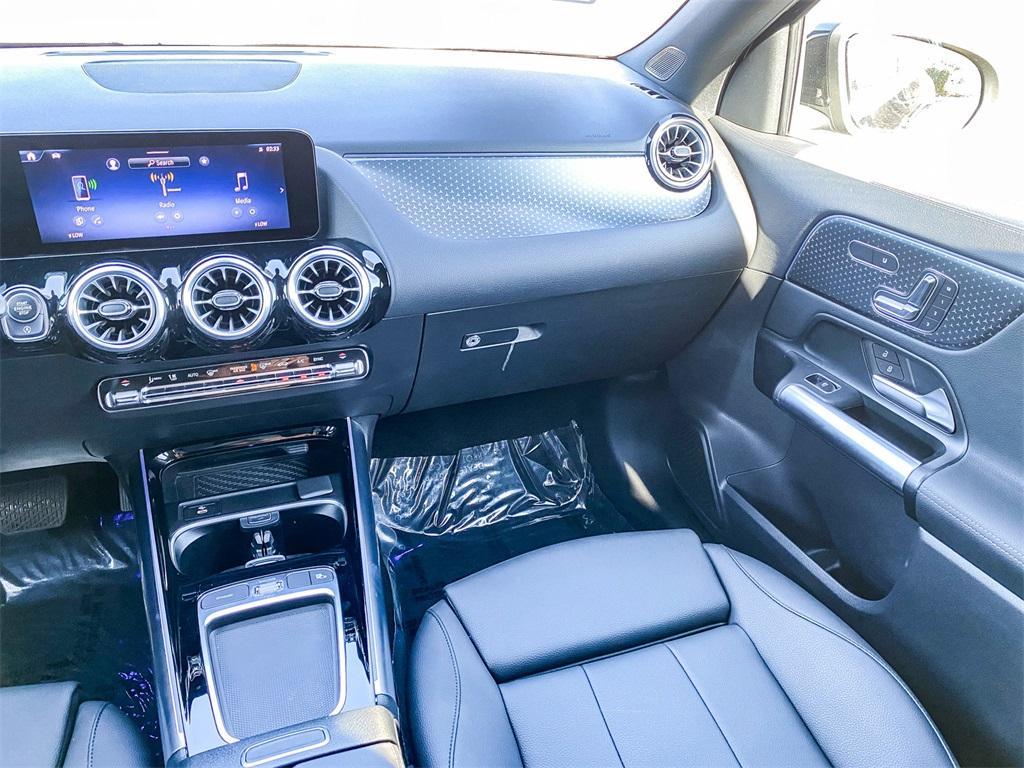 used 2024 Mercedes-Benz GLA 250 car, priced at $39,523