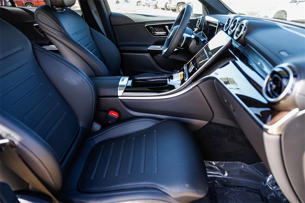 new 2025 Mercedes-Benz GLC 350e car, priced at $69,105