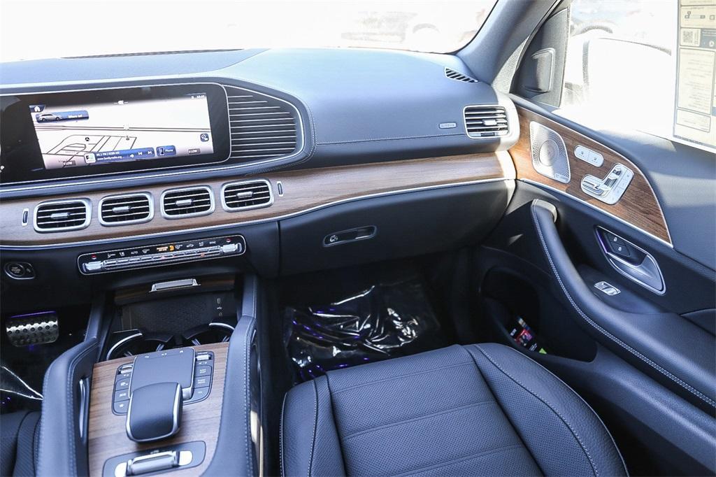new 2024 Mercedes-Benz GLS 450 car, priced at $96,535