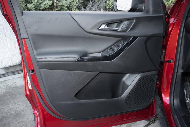 used 2025 Chevrolet Equinox car, priced at $25,488