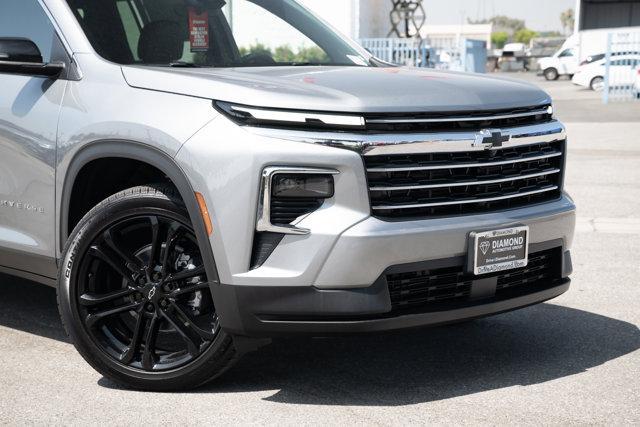 new 2026 Chevrolet Traverse car, priced at $48,390