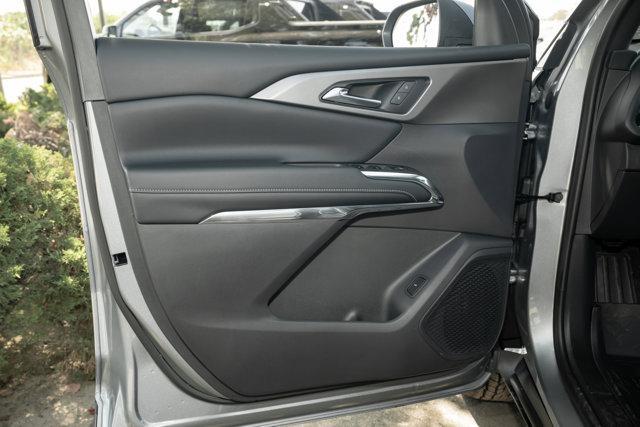 new 2026 Chevrolet Traverse car, priced at $48,390