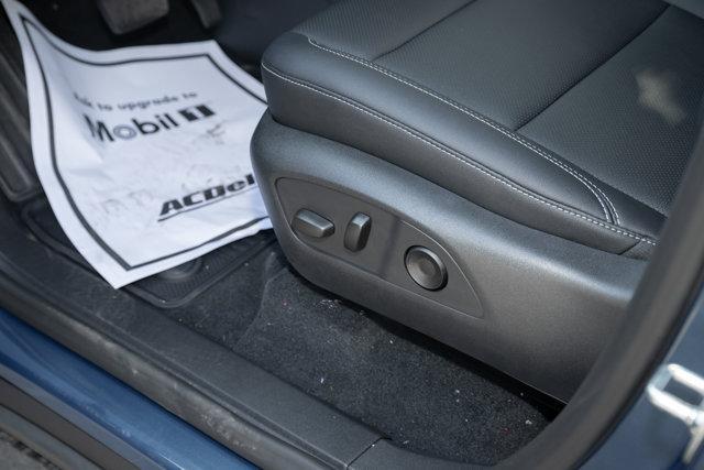 new 2026 Chevrolet Traverse car, priced at $47,215