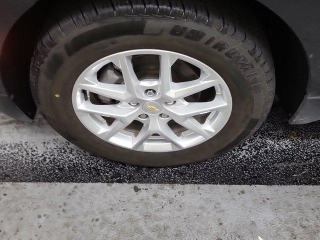 used 2022 Chevrolet Equinox car, priced at $17,988