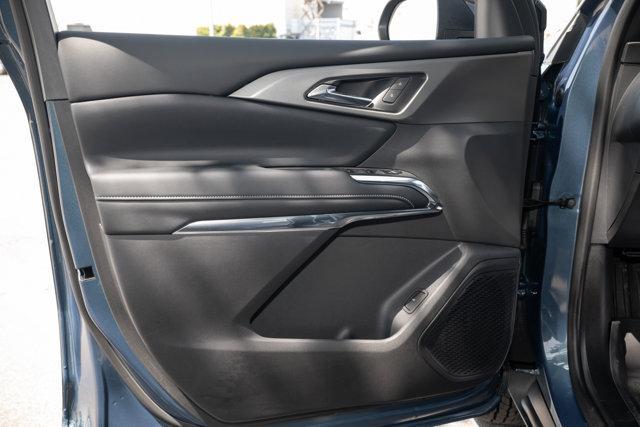 new 2026 Chevrolet Traverse car, priced at $47,295