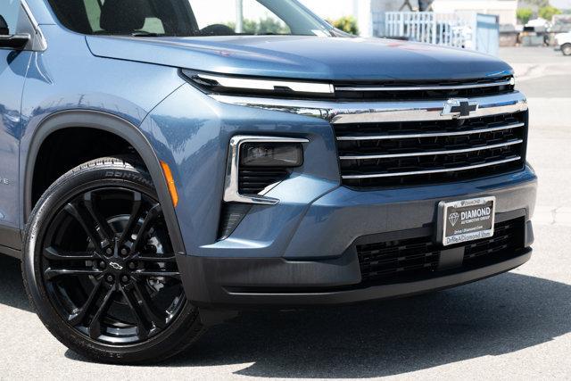 new 2026 Chevrolet Traverse car, priced at $48,390