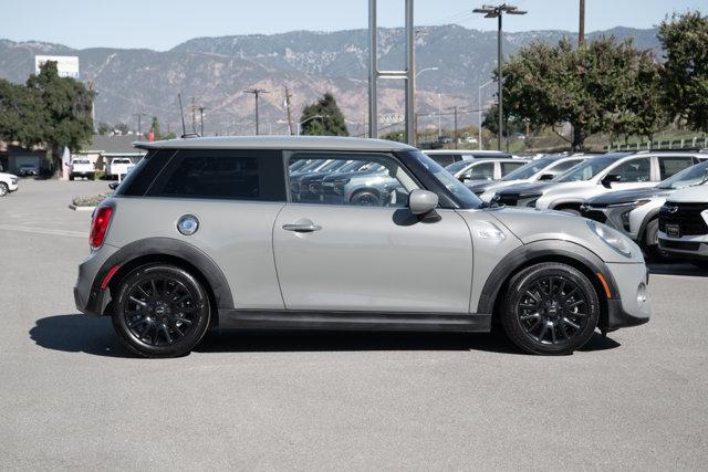 used 2020 MINI Hardtop car, priced at $18,588