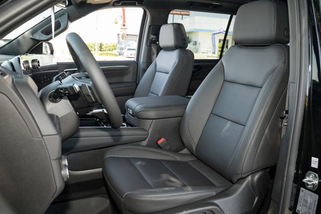 new 2025 Chevrolet Suburban car, priced at $74,449