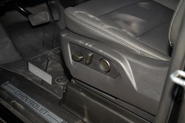 new 2025 Chevrolet Suburban car, priced at $74,449
