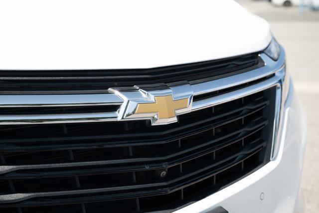 used 2023 Chevrolet Equinox car, priced at $19,588