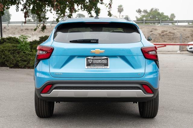 new 2025 Chevrolet Trax car, priced at $26,874