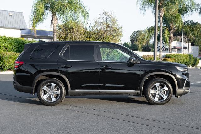 used 2023 Honda Pilot car, priced at $36,998