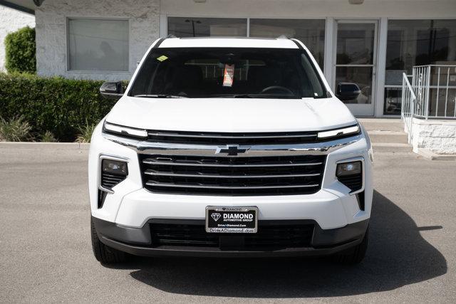 new 2026 Chevrolet Traverse car, priced at $46,910