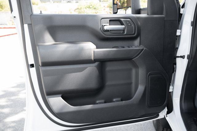 new 2025 Chevrolet Silverado 2500 car, priced at $49,405