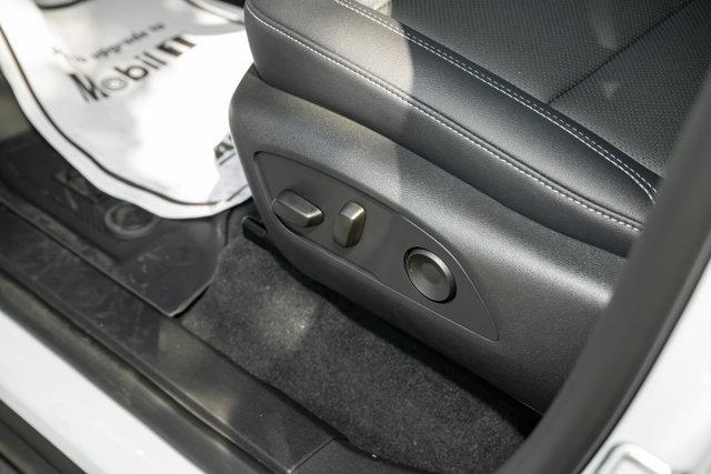 new 2026 Chevrolet Traverse car, priced at $48,390