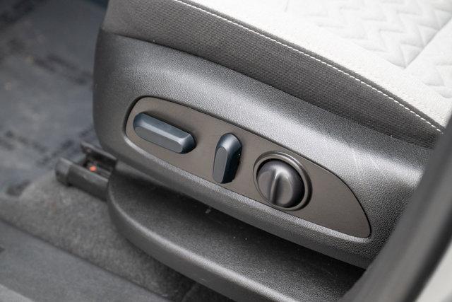 used 2023 Chevrolet Equinox car, priced at $17,788