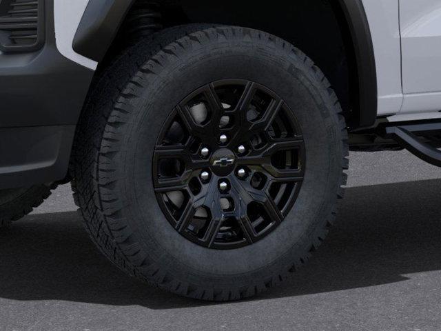 new 2024 Chevrolet Colorado car, priced at $37,950