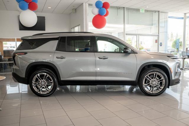 new 2025 Chevrolet Traverse car, priced at $43,610