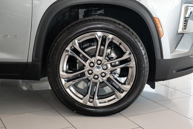 new 2025 Chevrolet Traverse car, priced at $43,610