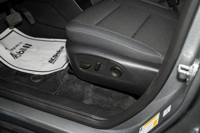 new 2025 Chevrolet Traverse car, priced at $43,610